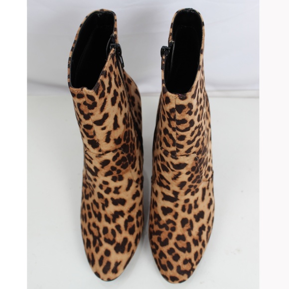 SIZE 6 Tan Cheetah Almond Toe High Top Chunky heel Boot - Picture 5 of 7